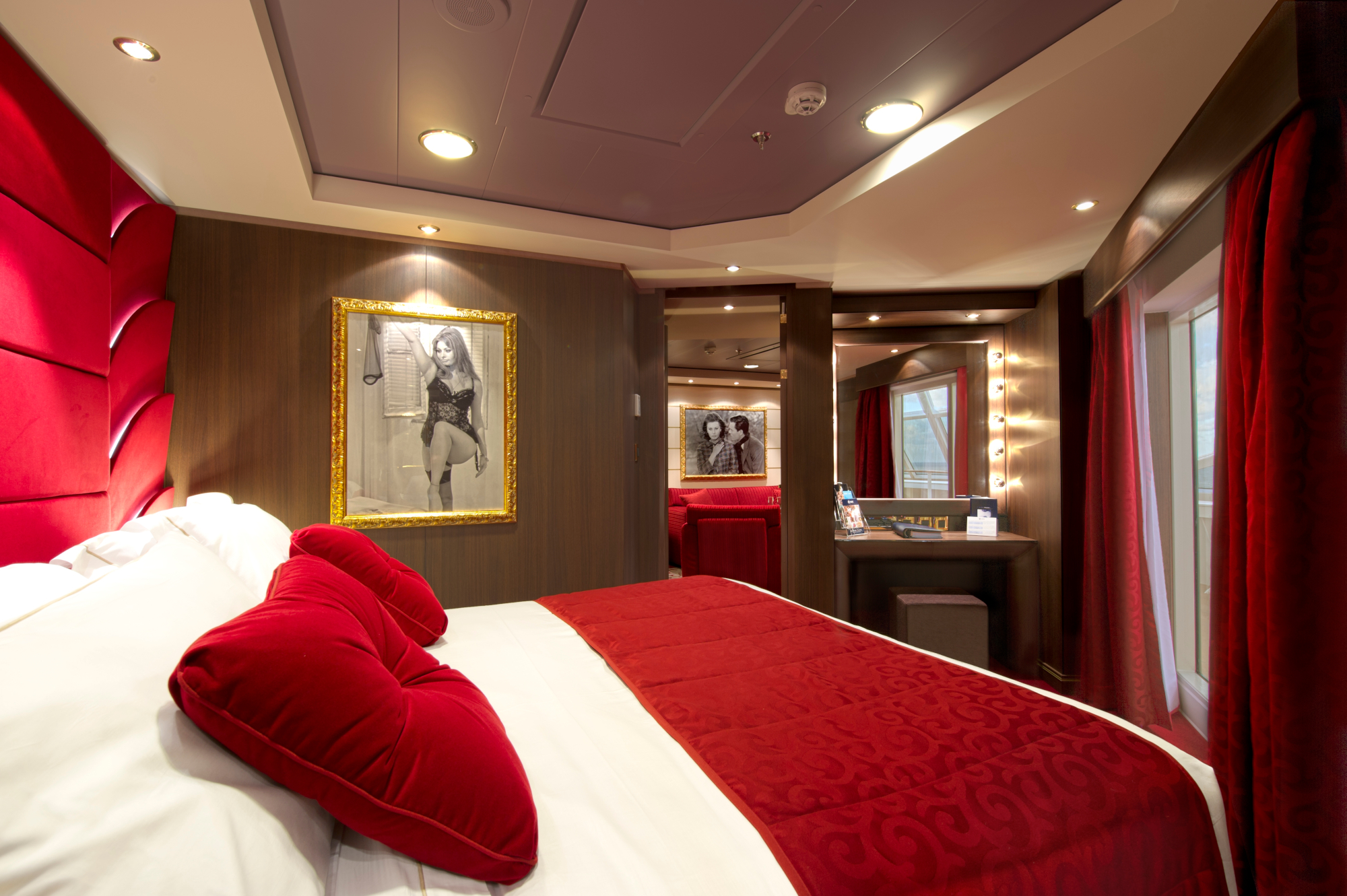 MyCruise MSC Divina Kahytter Suite YC32